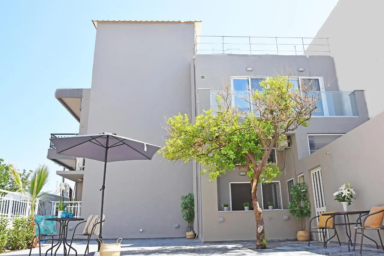 Cretesuites - Urban Villa With Pool - 500M To The Beach Rethymno  Apartment