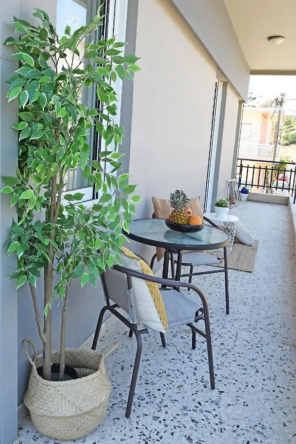 Apartment Cretesuites - Urban Villa With Pool - 500M To The Beach Rethymno