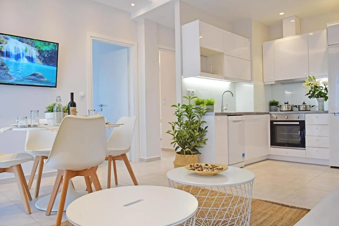 Cretesuites - Urban Villa With Pool - 500M To The Beach Rethymno  0*, Rethymno (Crete) Greece