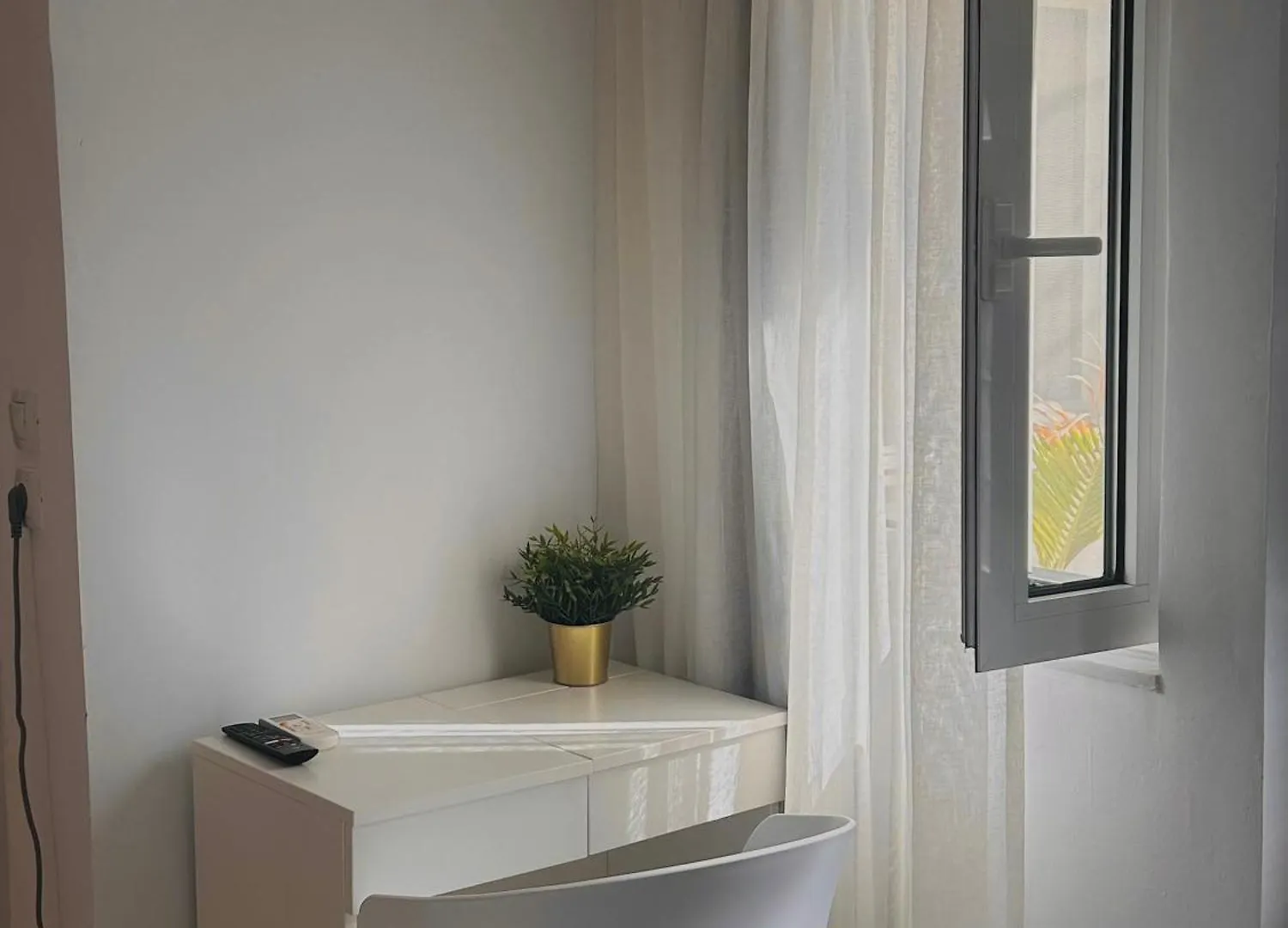Apartment Cretesuites - Urban Villa With Pool - 500M To The Beach Rethymno