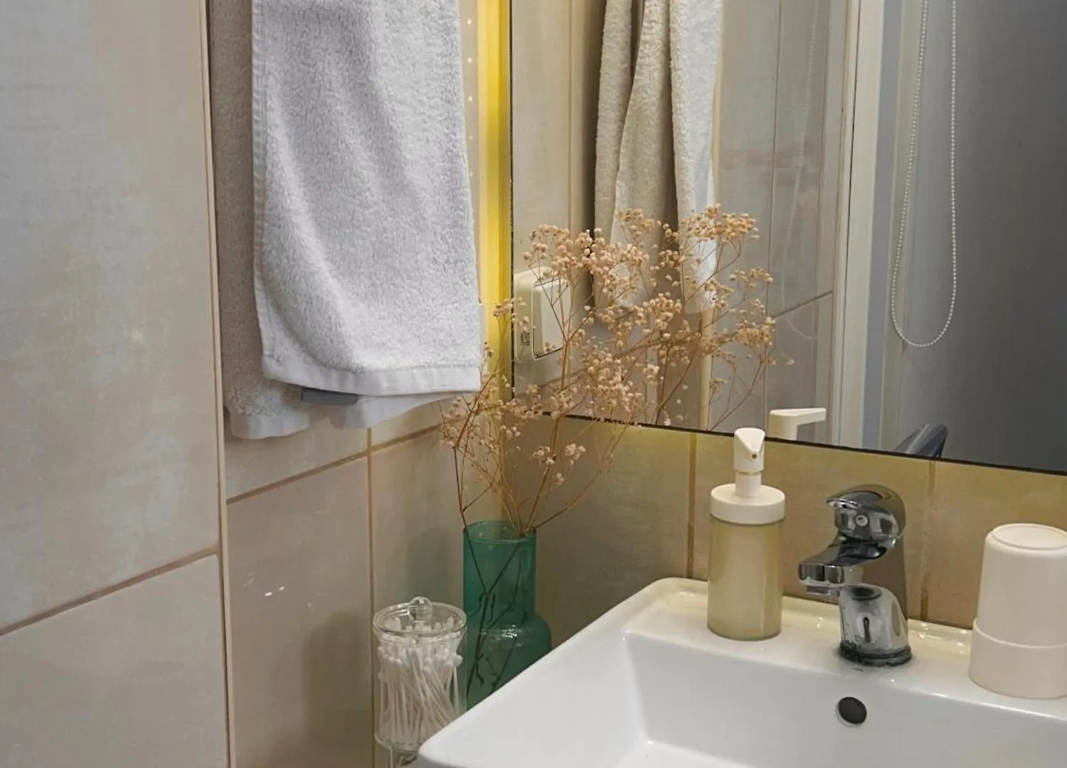 Cretesuites - Urban Villa With Pool - 500M To The Beach Rethymno  Apartment
