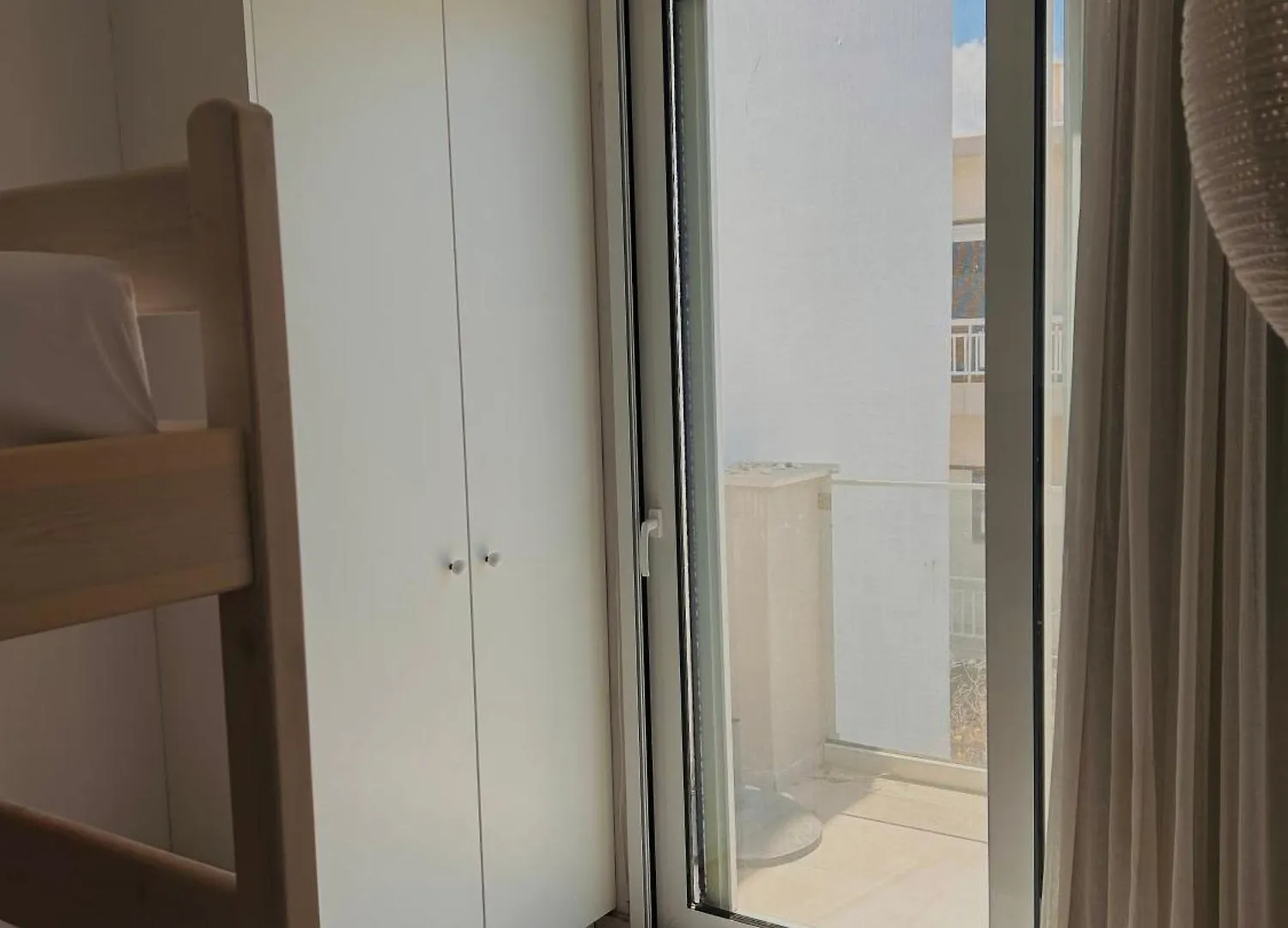 Cretesuites - Urban Villa With Pool - 500M To The Beach Rethymno 0*,  Řecko