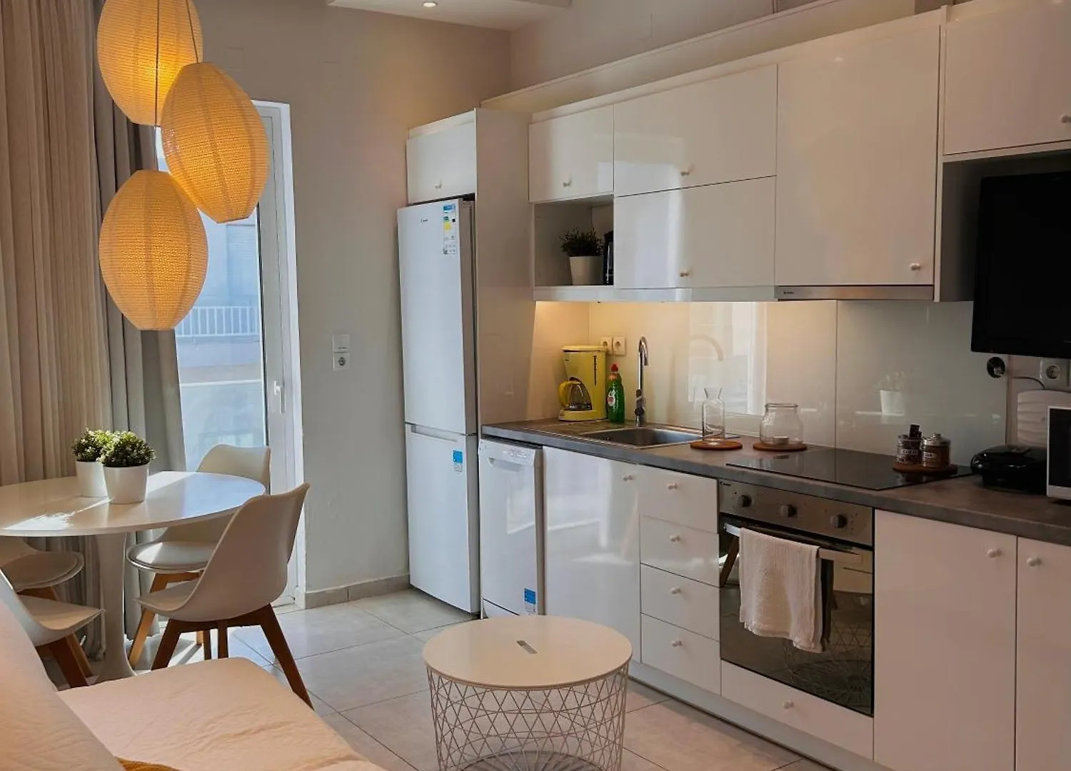 Cretesuites - Urban Villa With Pool - 500M To The Beach Rethymno Apartmán